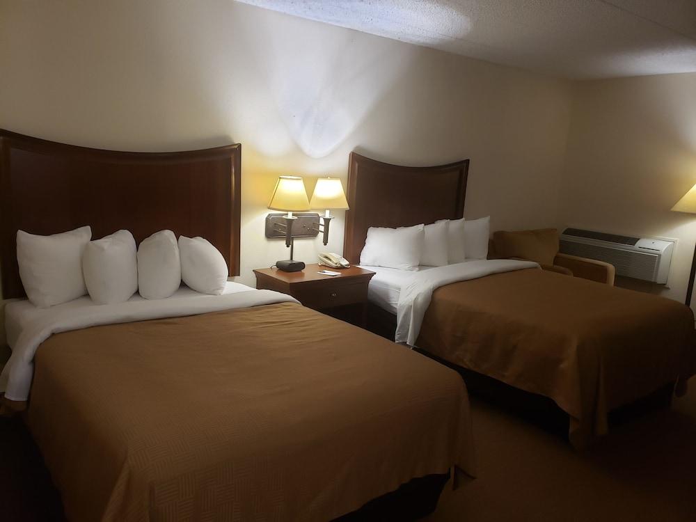 Tulsa Square Hotel Central, I-44 By Oyo Εξωτερικό φωτογραφία