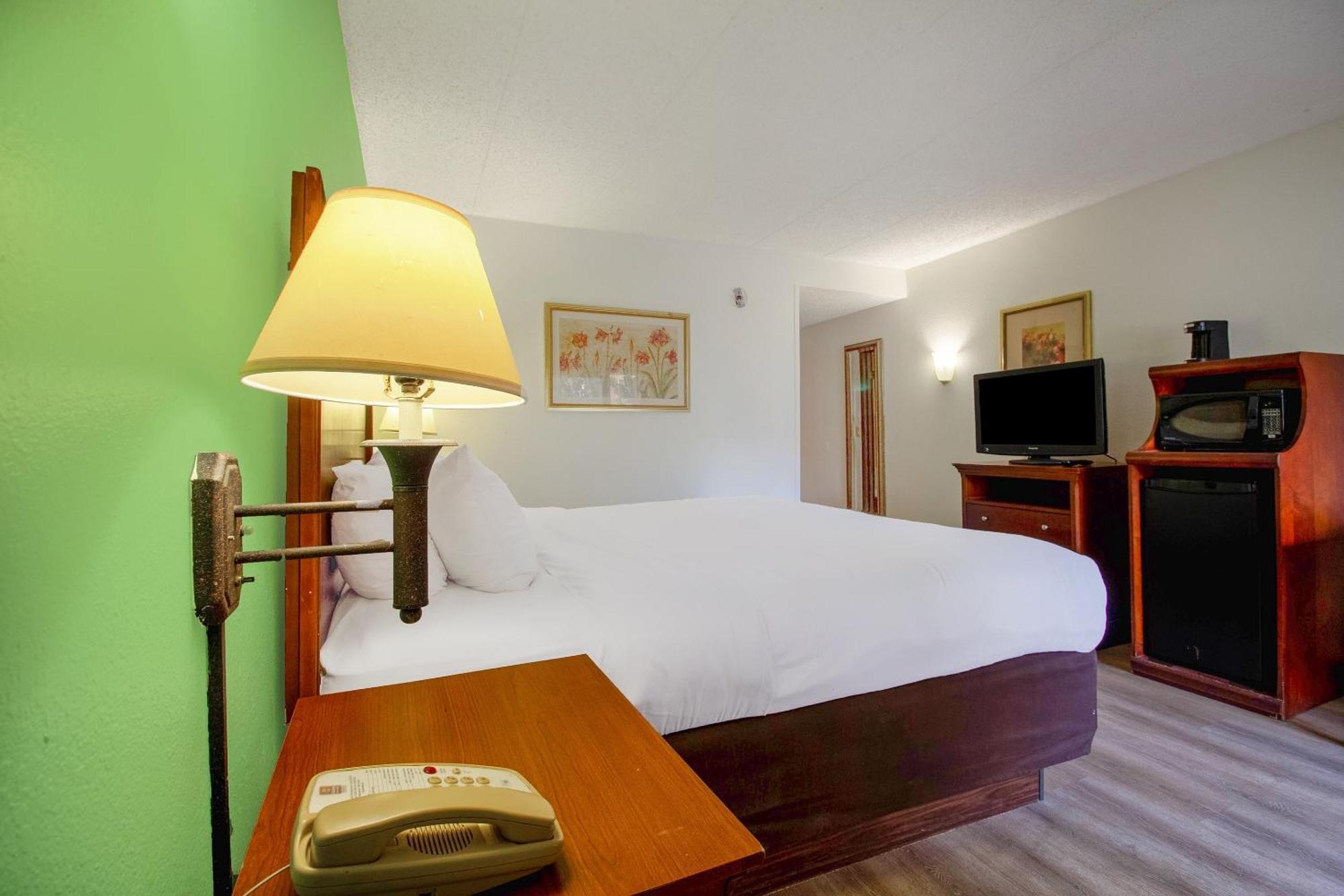 Tulsa Square Hotel Central, I-44 By Oyo Εξωτερικό φωτογραφία