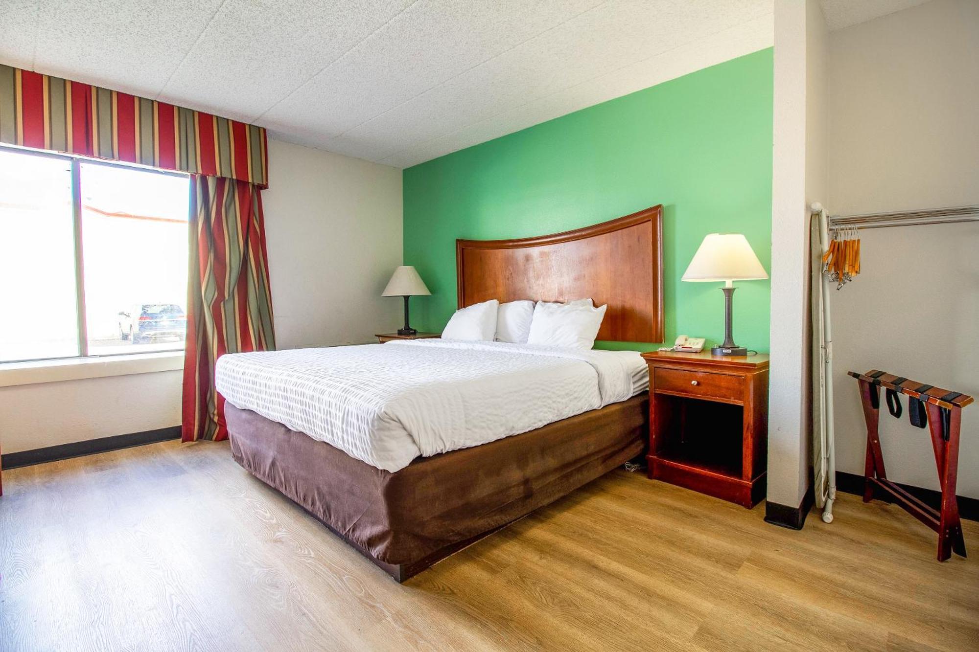 Tulsa Square Hotel Central, I-44 By Oyo Εξωτερικό φωτογραφία