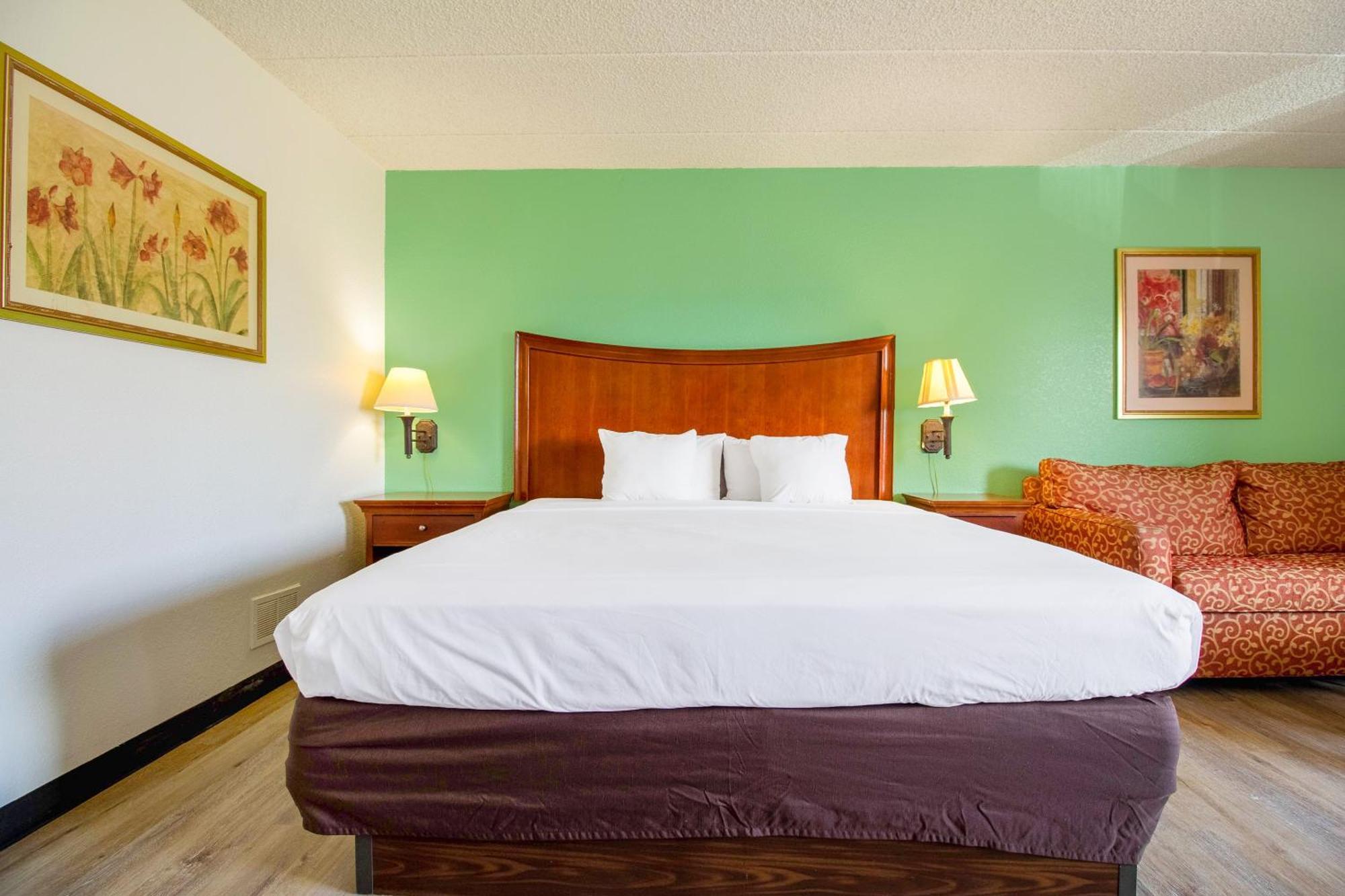 Tulsa Square Hotel Central, I-44 By Oyo Εξωτερικό φωτογραφία