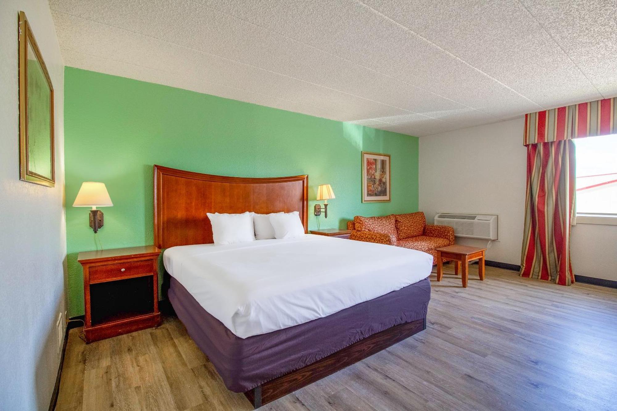 Tulsa Square Hotel Central, I-44 By Oyo Εξωτερικό φωτογραφία