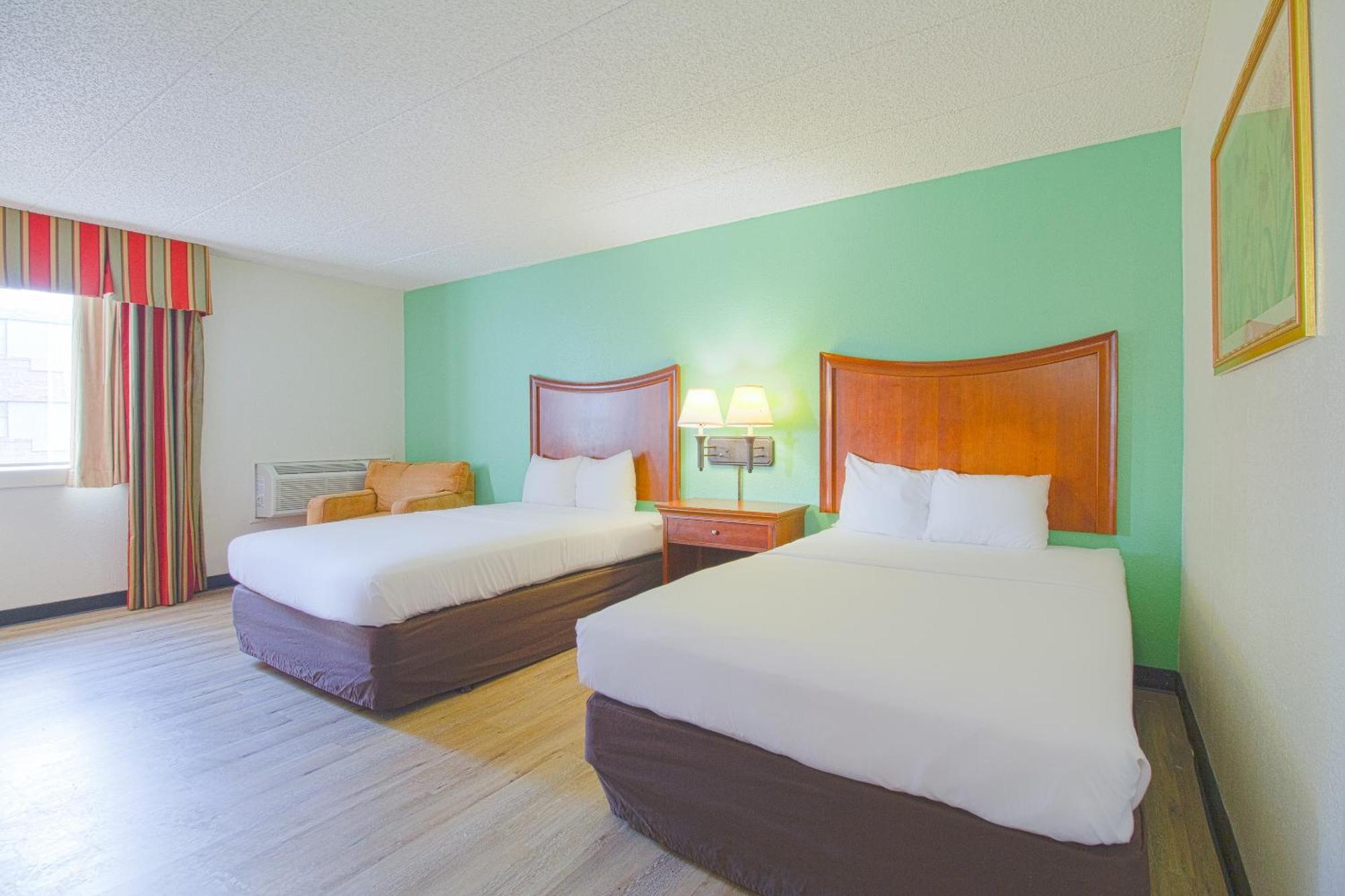 Tulsa Square Hotel Central, I-44 By Oyo Εξωτερικό φωτογραφία