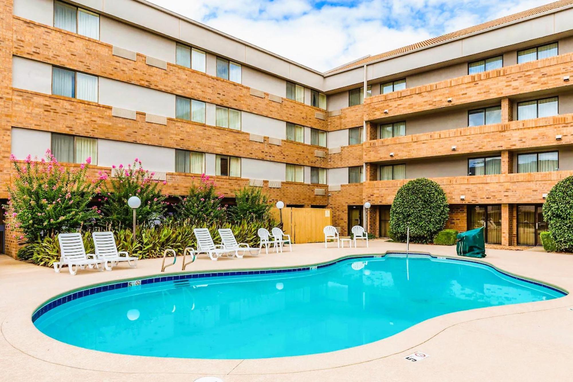 Tulsa Square Hotel Central, I-44 By Oyo Εξωτερικό φωτογραφία
